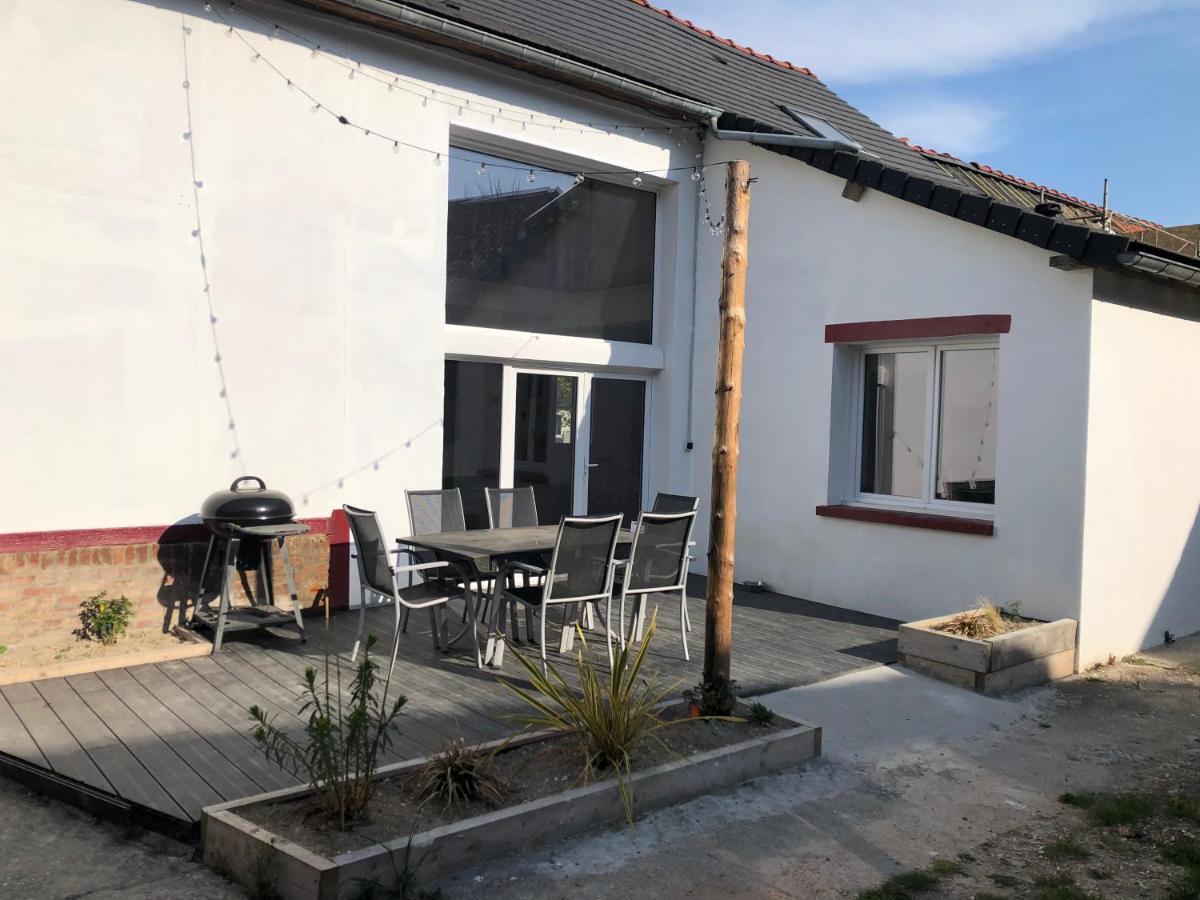 Maison chaleureuse à la campagne Camps-en-Amienois Esterno foto